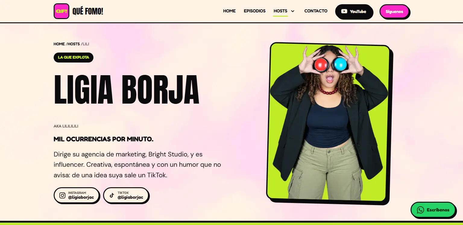 QUÉ FOMO!: Ficha de host con su historia, rasgos y redes